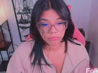 Ashleey18  live sex cam