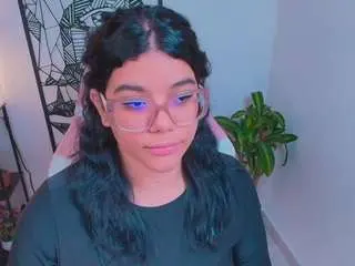 Ashleey18  live sex cam