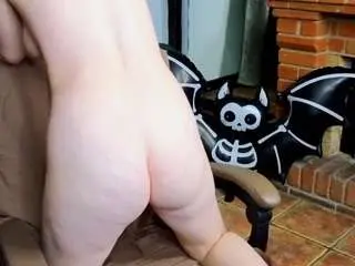Fox-cuteee  live sex cam