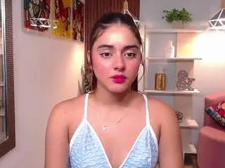 Lucy-greey  live sex cam