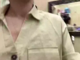 Tamathafessenden  live sex cam