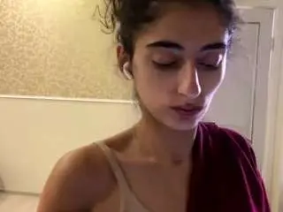 Tamathafessenden  live sex cam