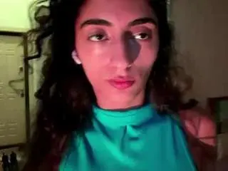 Tamathafessenden  live sex cam