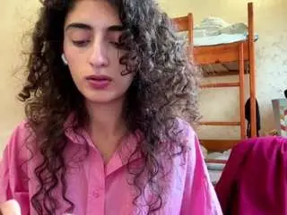 Tamathafessenden  live sex cam