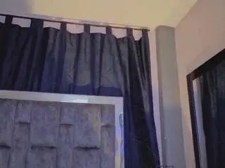 Stellahoorny  live sex cam