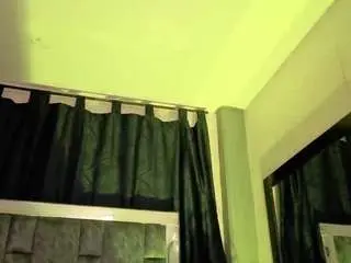 Stellahoorny  live sex cam
