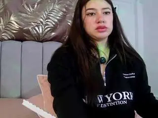 Alythia  live sex cam