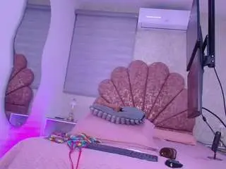 Gaby-leonnn  live sex cam