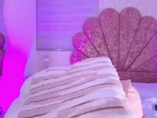 Gaby-leonnn  live sex cam