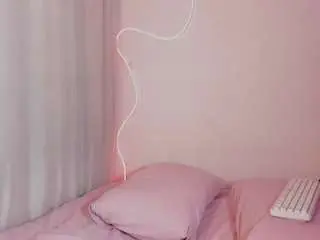 Saraa-fox  live sex cam