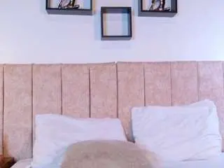 Zoehott  live sex cam