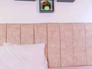 Zoehott  live sex cam