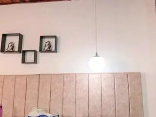 Zoehott  live sex cam