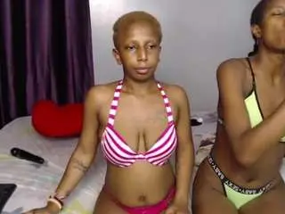 Blackwidoww44  live sex cam