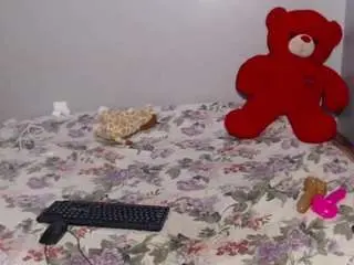 Blackwidoww44  live sex cam