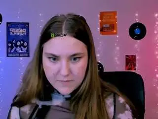Rina-gold  live sex cam