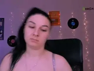Rina-gold  live sex cam
