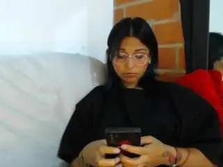 Sofynix  live sex cam