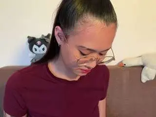 Harrietkawamura  live sex cam