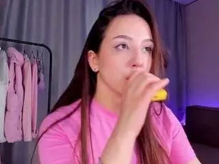 Lil-lolly  live sex cam