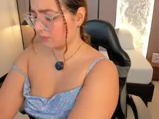 Lilly-ass  live sex cam