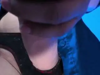 April-johnson  live sex cam