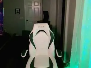 Britteebee  live sex cam