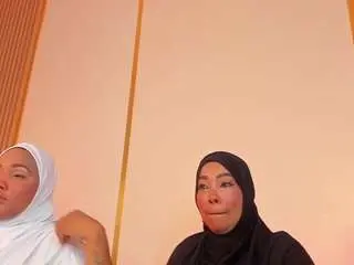 Helen-camila  live sex cam