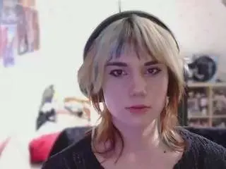 Maybellblunt  live sex cam