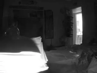 Voyeurcam-freakyfeline-01  live sex cam