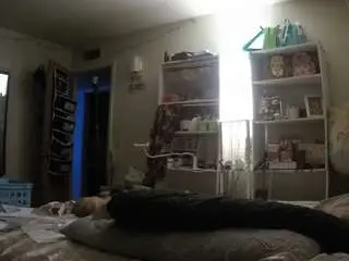 Voyeurcam-freakyfeline-01  live sex cam