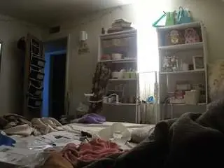 Voyeurcam-freakyfeline-01  live sex cam