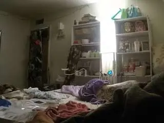 Voyeurcam-freakyfeline-01  live sex cam