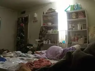 Voyeurcam-freakyfeline-01  live sex cam
