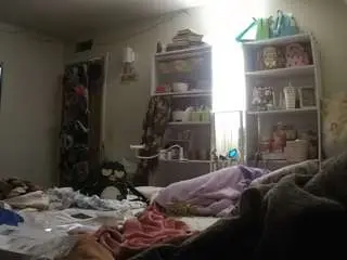 Voyeurcam-freakyfeline-01  live sex cam