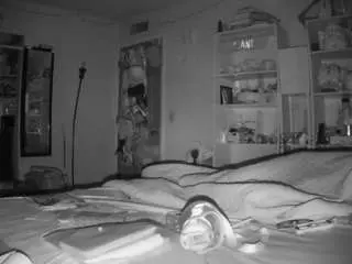 Voyeurcam-freakyfeline-01  live sex cam