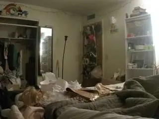 Voyeurcam-freakyfeline-01  live sex cam