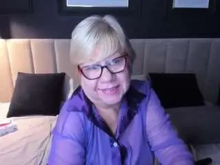 Jillmild  live sex cam