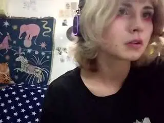 Lakitastowbridge  live sex cam