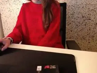 Lisagreenn  live sex cam