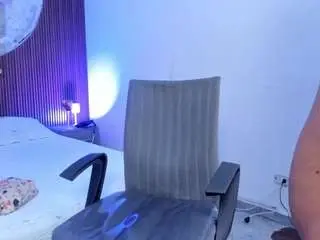 Adharacruzz  live sex cam