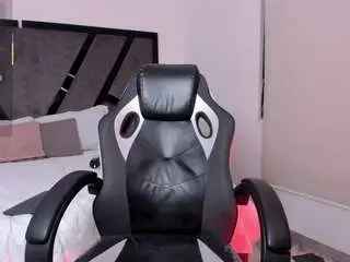 Adharacruzz  live sex cam