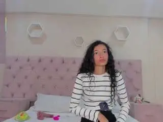 Adharacruzz  live sex cam