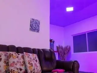 Lara-giraldo  live sex cam
