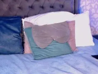 Mariieprice  live sex cam