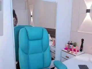 Salome-diamond  live sex cam