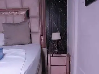 Thalia-nichols  live sex cam