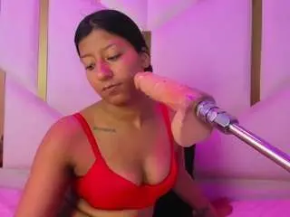 Vanelin18  live sex cam