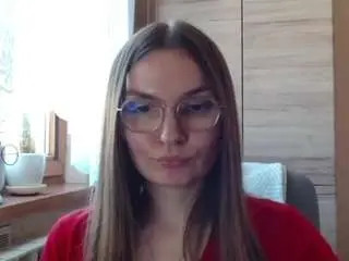 Elly-classy  live sex cam