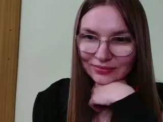 Elly-classy  live sex cam